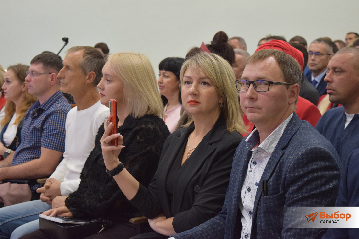 Радий Хабиров ответил на вопросы салаватских предпринимателей