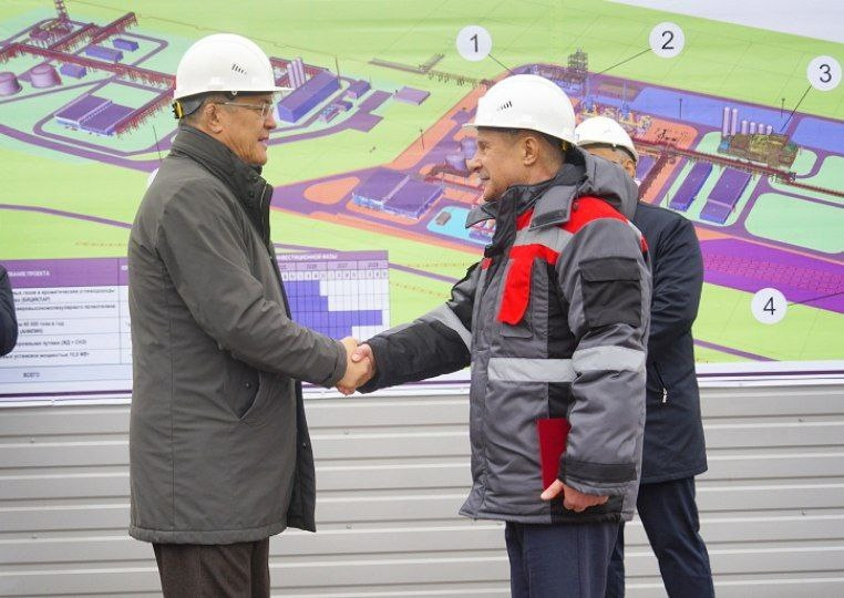 В Салавате глава Башкирии участвовал в открытии резервуарного парка ООО "Битум"