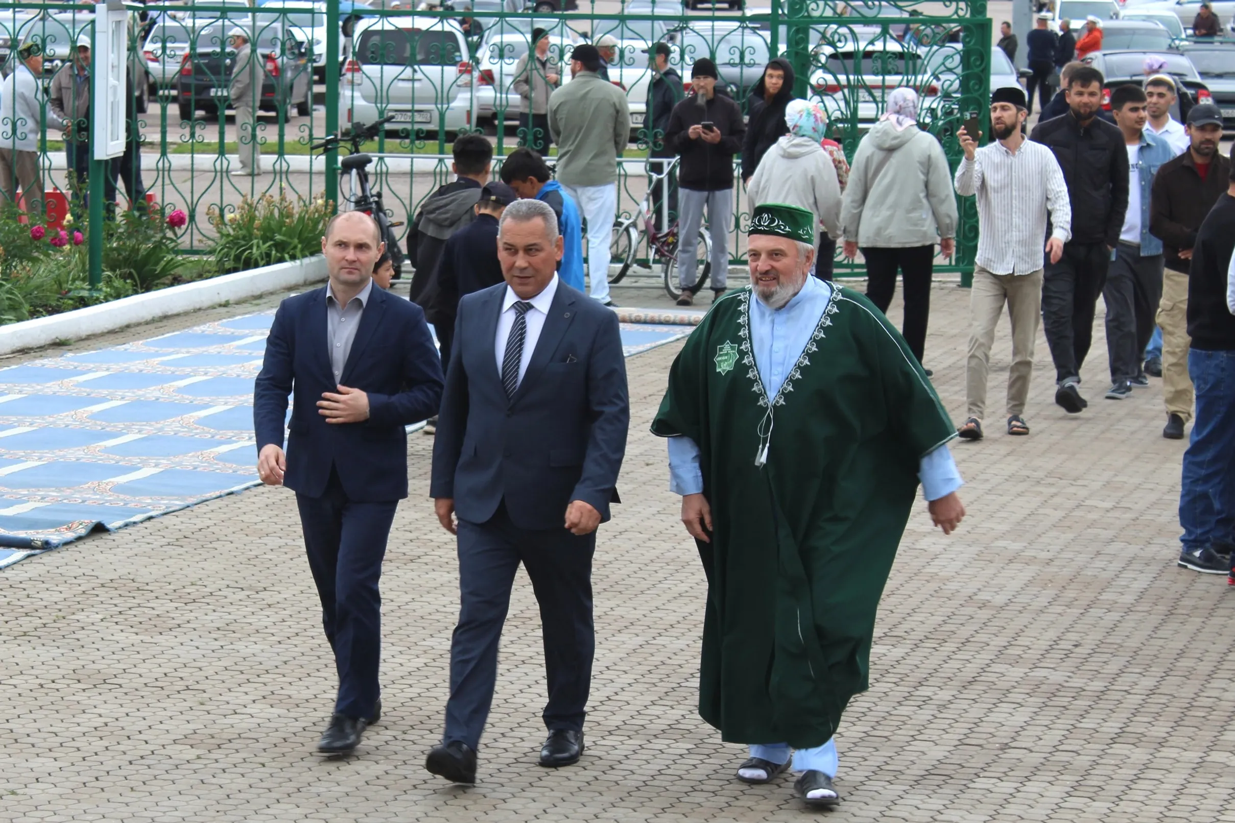В Салавате поздравления с Курбан-байрамом прозвучали на семи языках