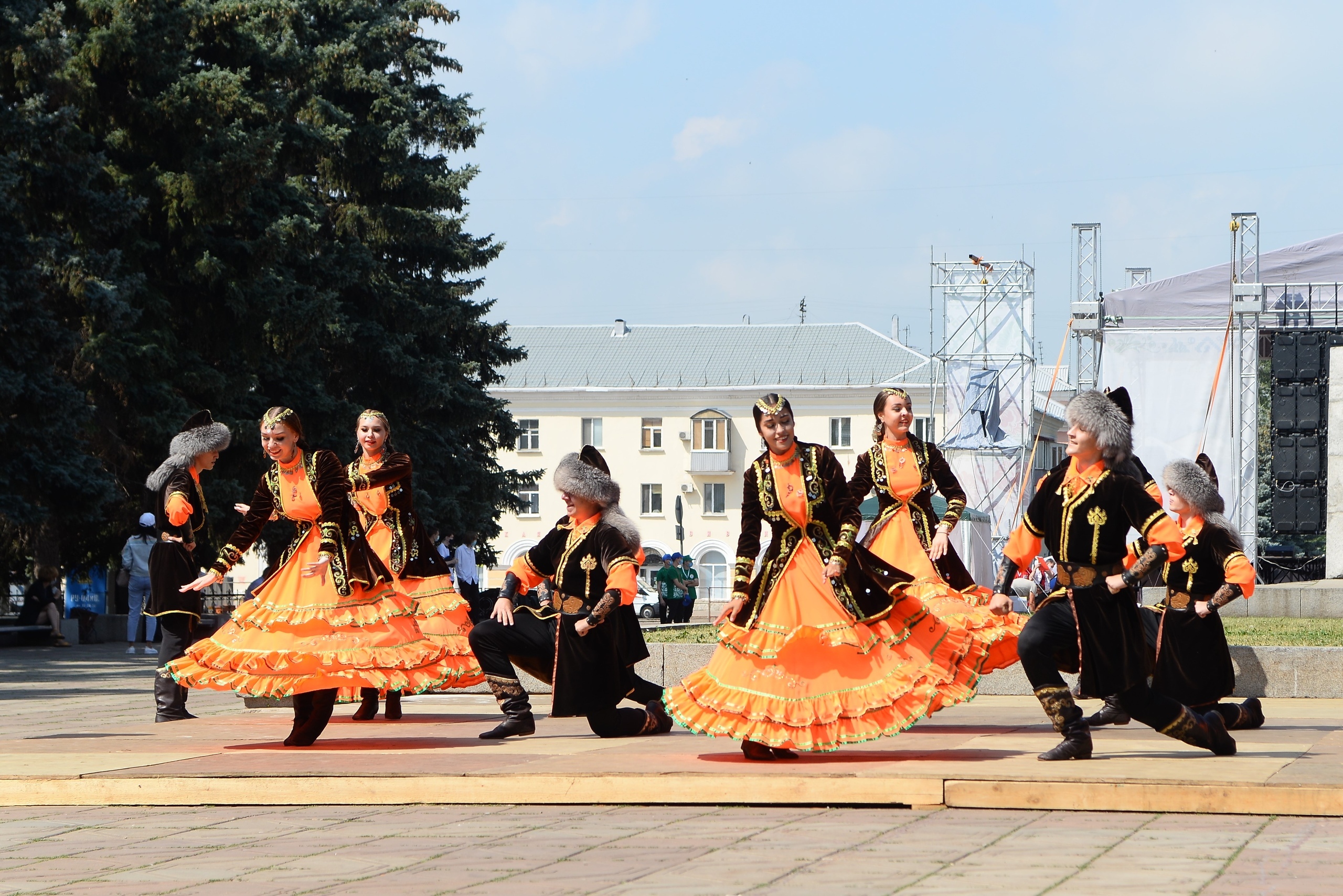 В Башкирии стартовал масштабный фестиваль "Соцветие дружбы"
