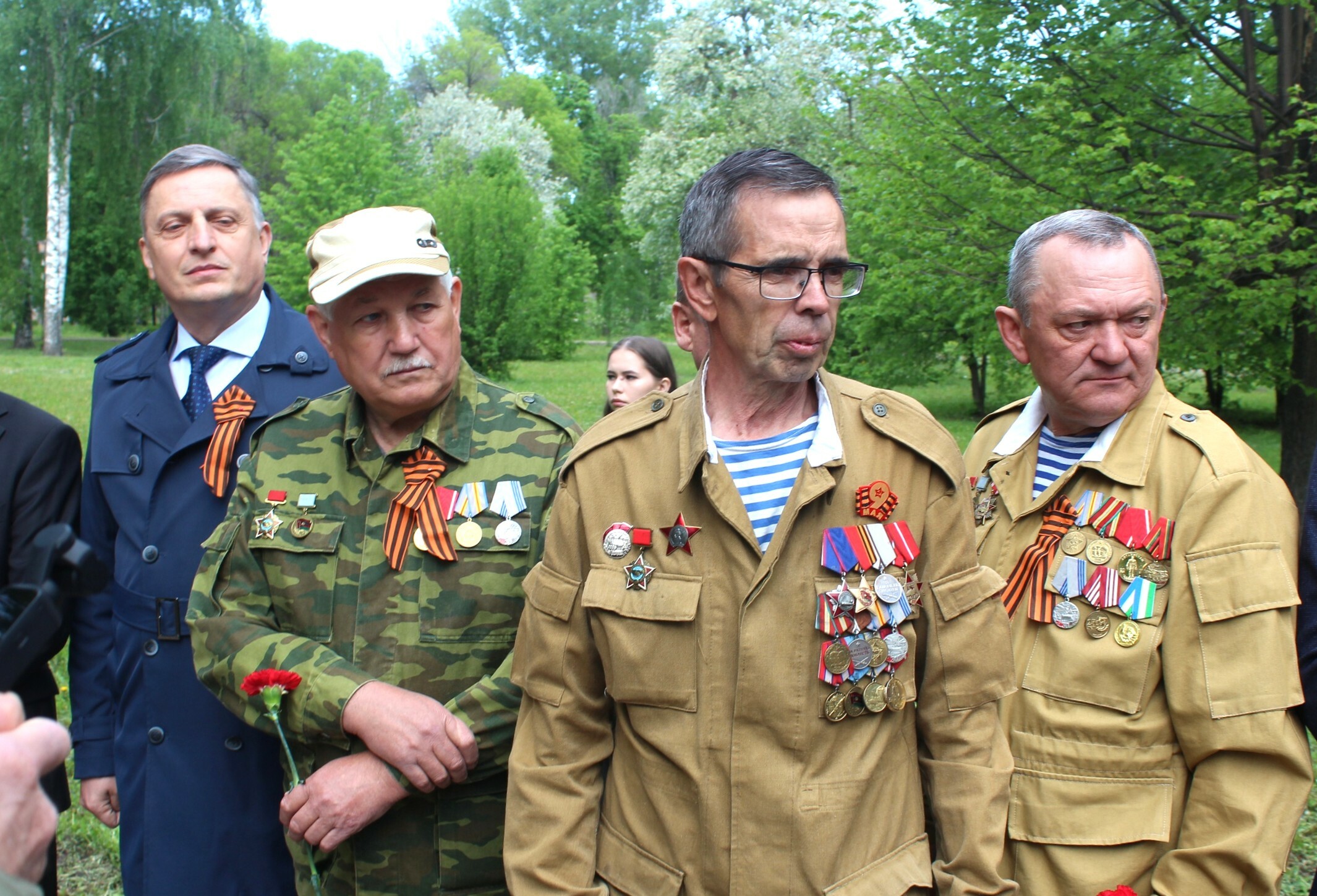 В Салавате на мемориалах прошли торжественные митинги памяти