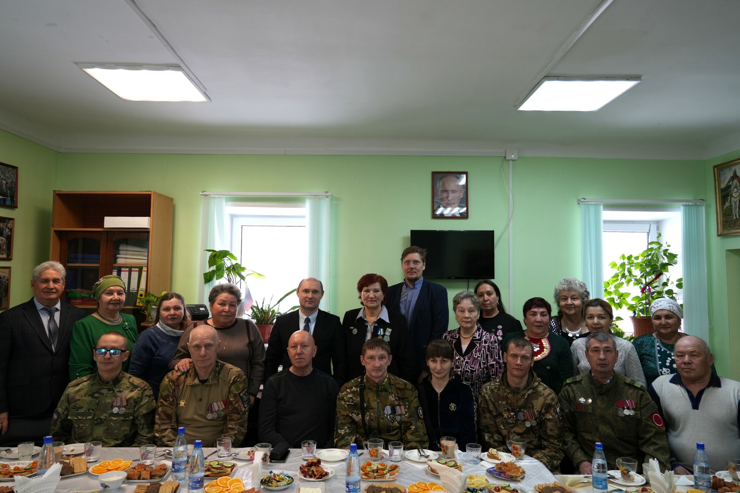 В Салавате Совет ветеранов проводит акцию "Тепло для героя"