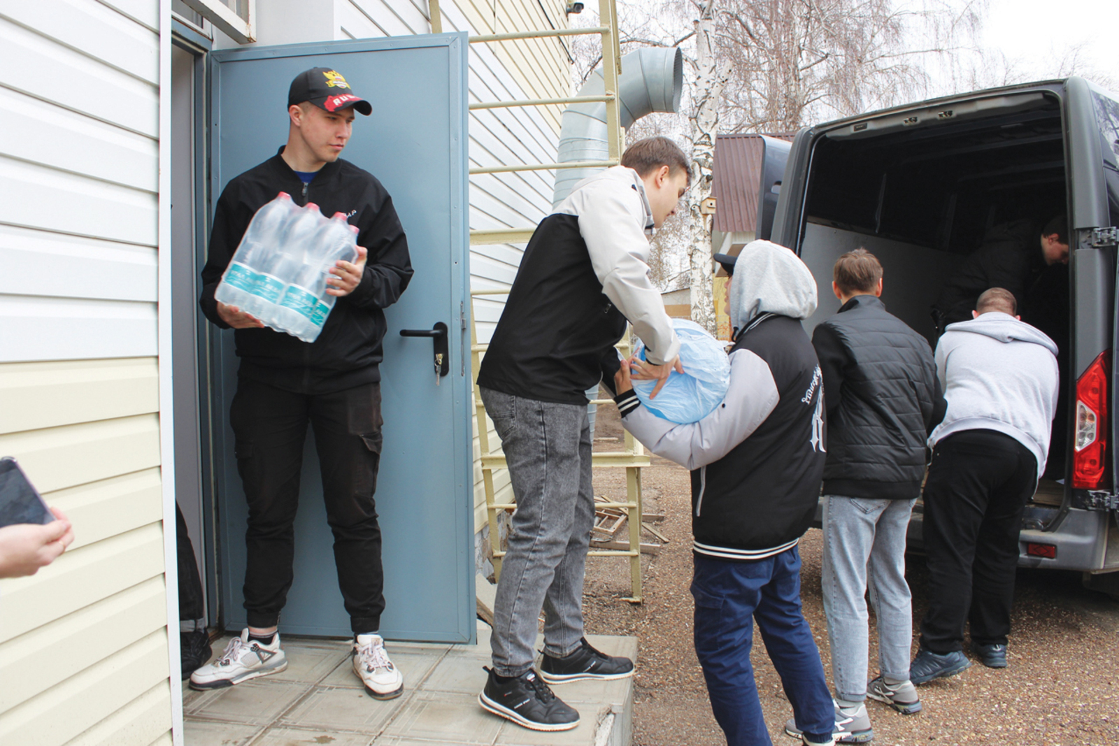 В Салавате прошел второй сбор гуманитарной помощи для жителей Оренбургской области