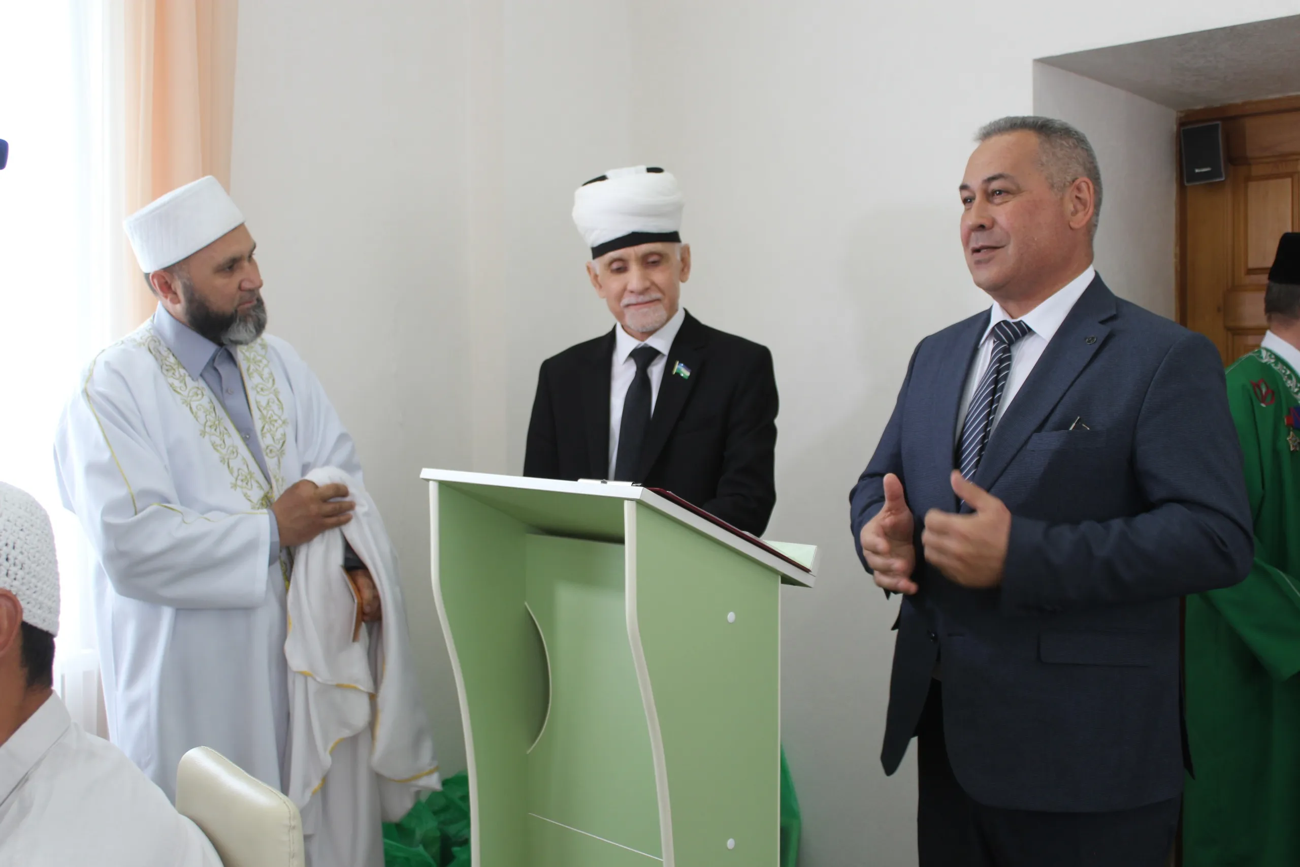 В Салавате поздравления с Курбан-байрамом прозвучали на семи языках