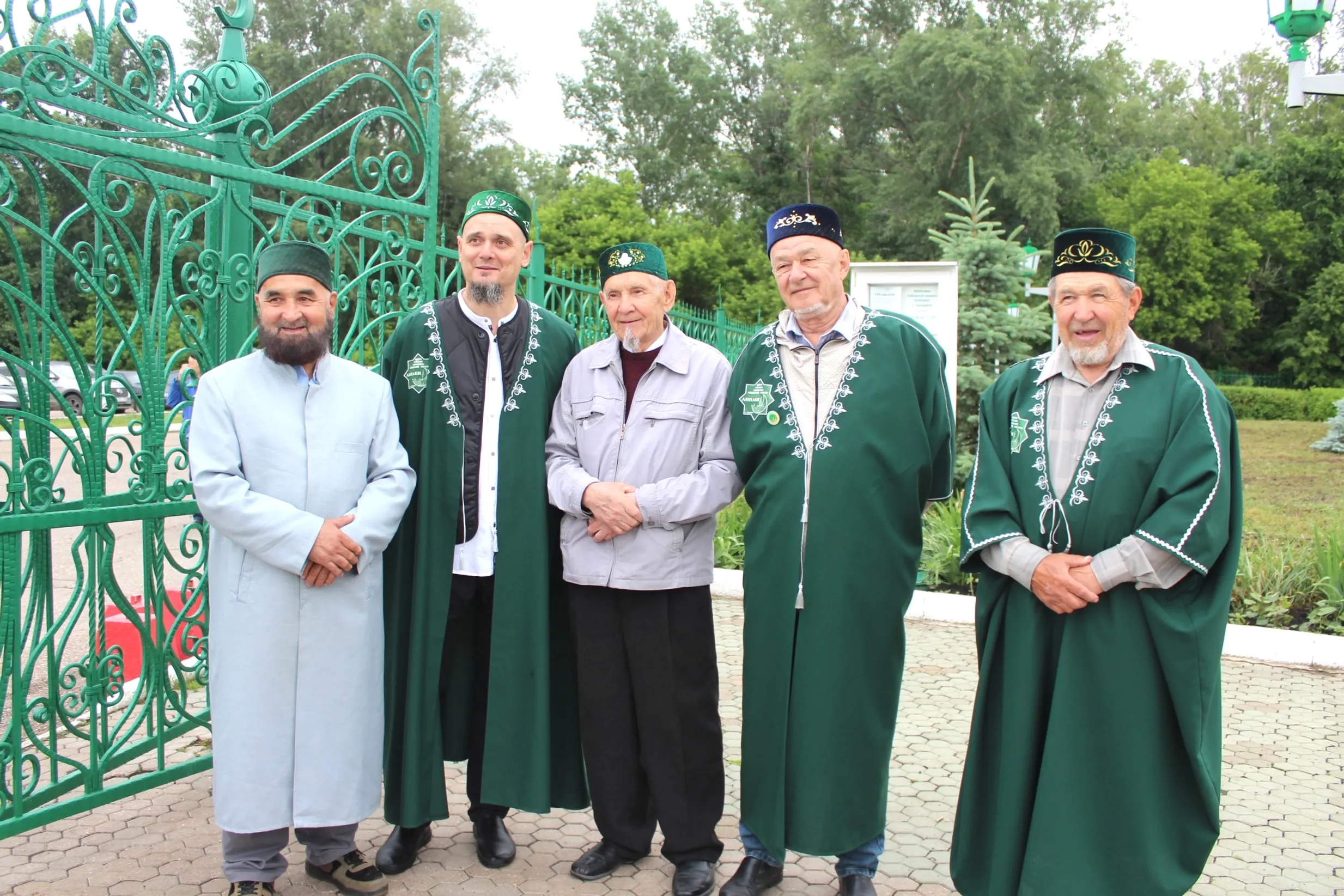 В Салавате поздравления с Курбан-байрамом прозвучали на семи языках