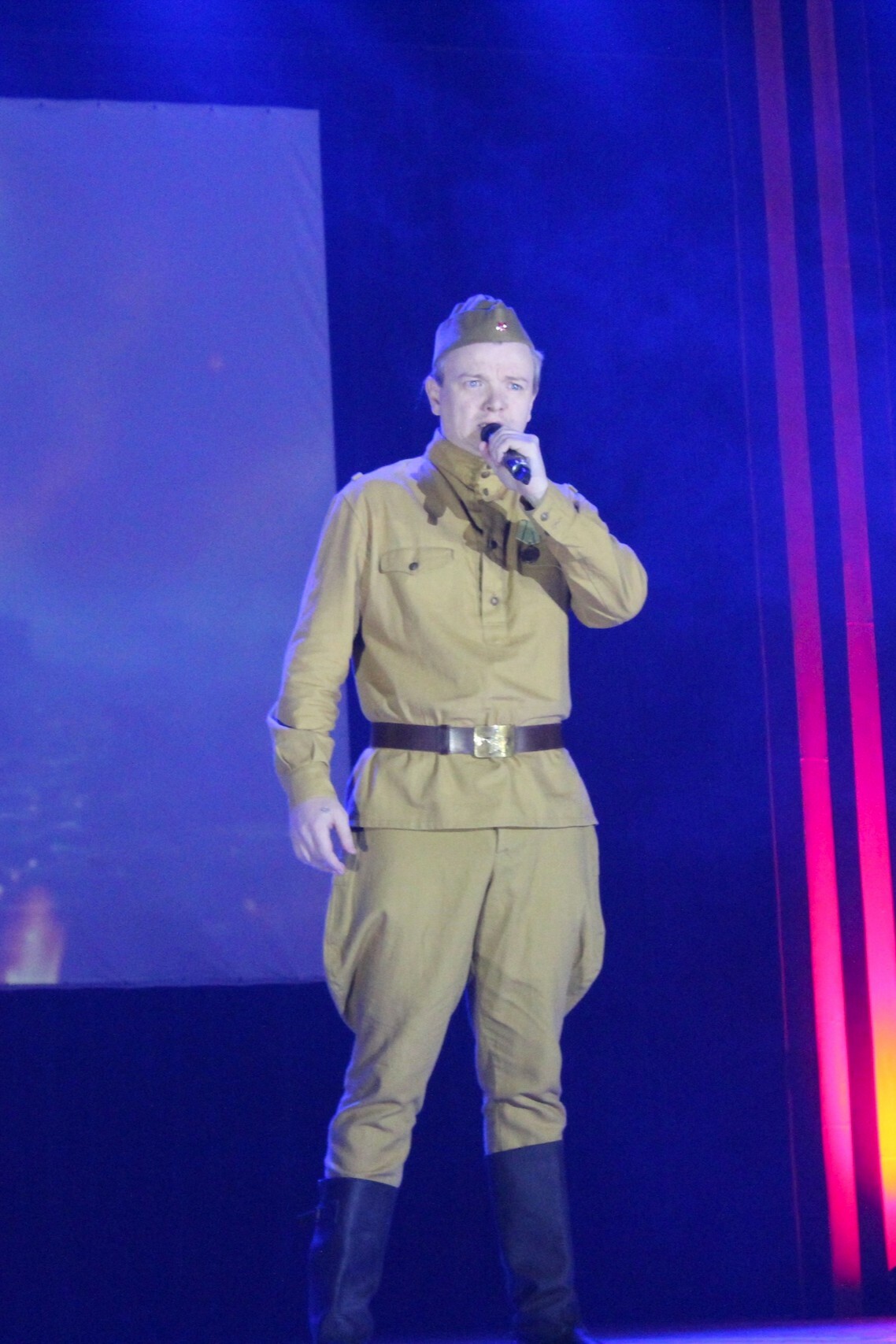 В Салавате на мемориалах прошли торжественные митинги памяти