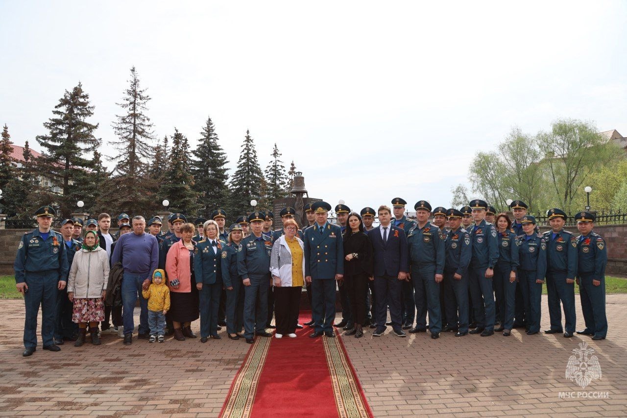 В Башкирии почтили память сотрудников МЧС, погибших при исполнении