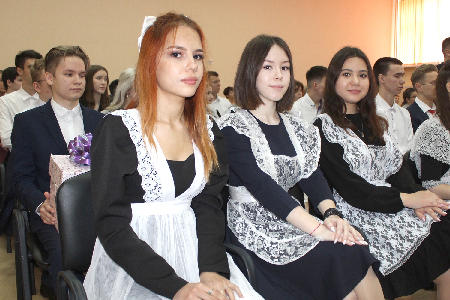 В Салавате для выпускников школы №23 прошел праздник "Последний звонок"