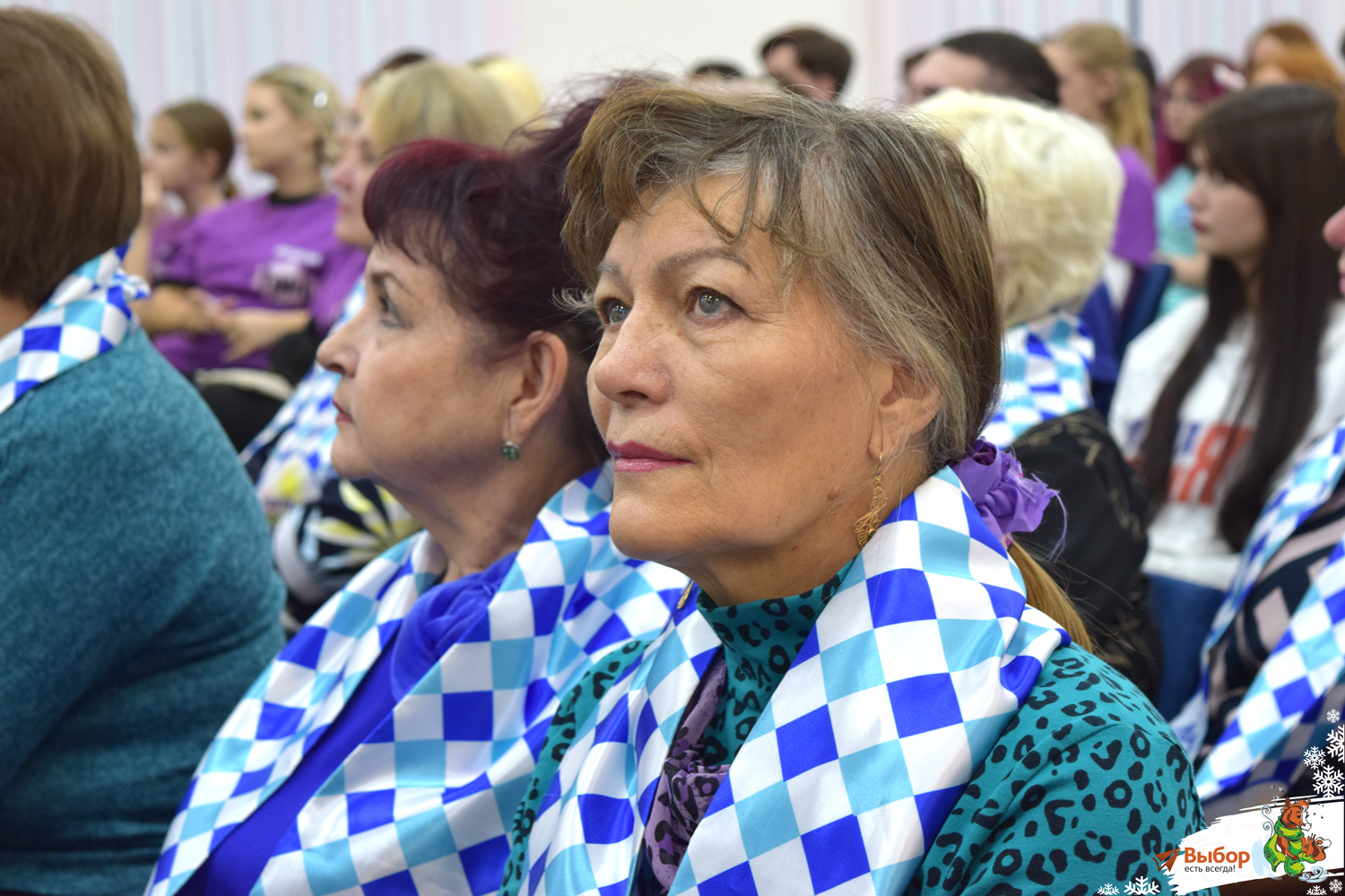 В Салавате наградили активных волонтёров