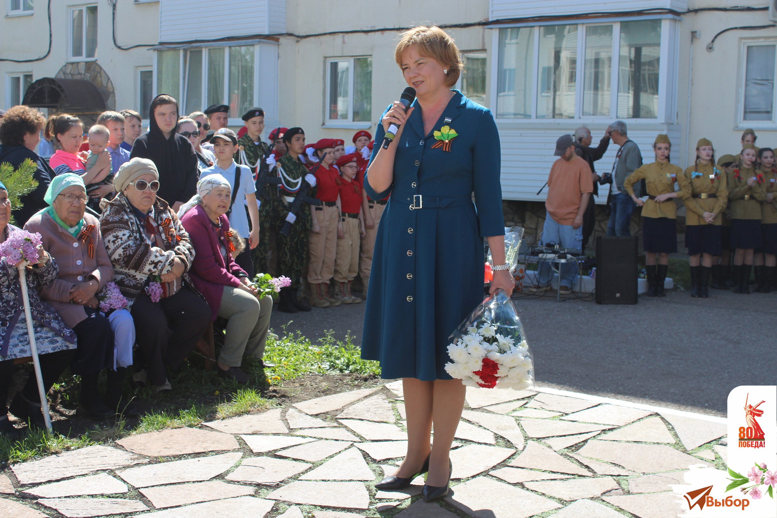 В Салавате поздравили ветерана Великой Отечественной войны Владимира Пискарева
