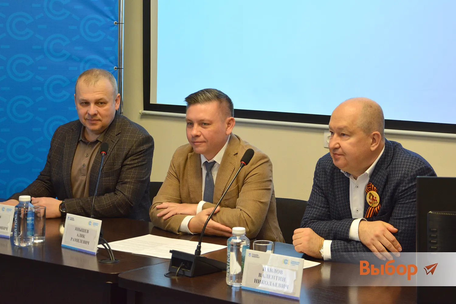 Ректор БГМУ Валентин Павлов встретился с салаватскими школьниками и студентами