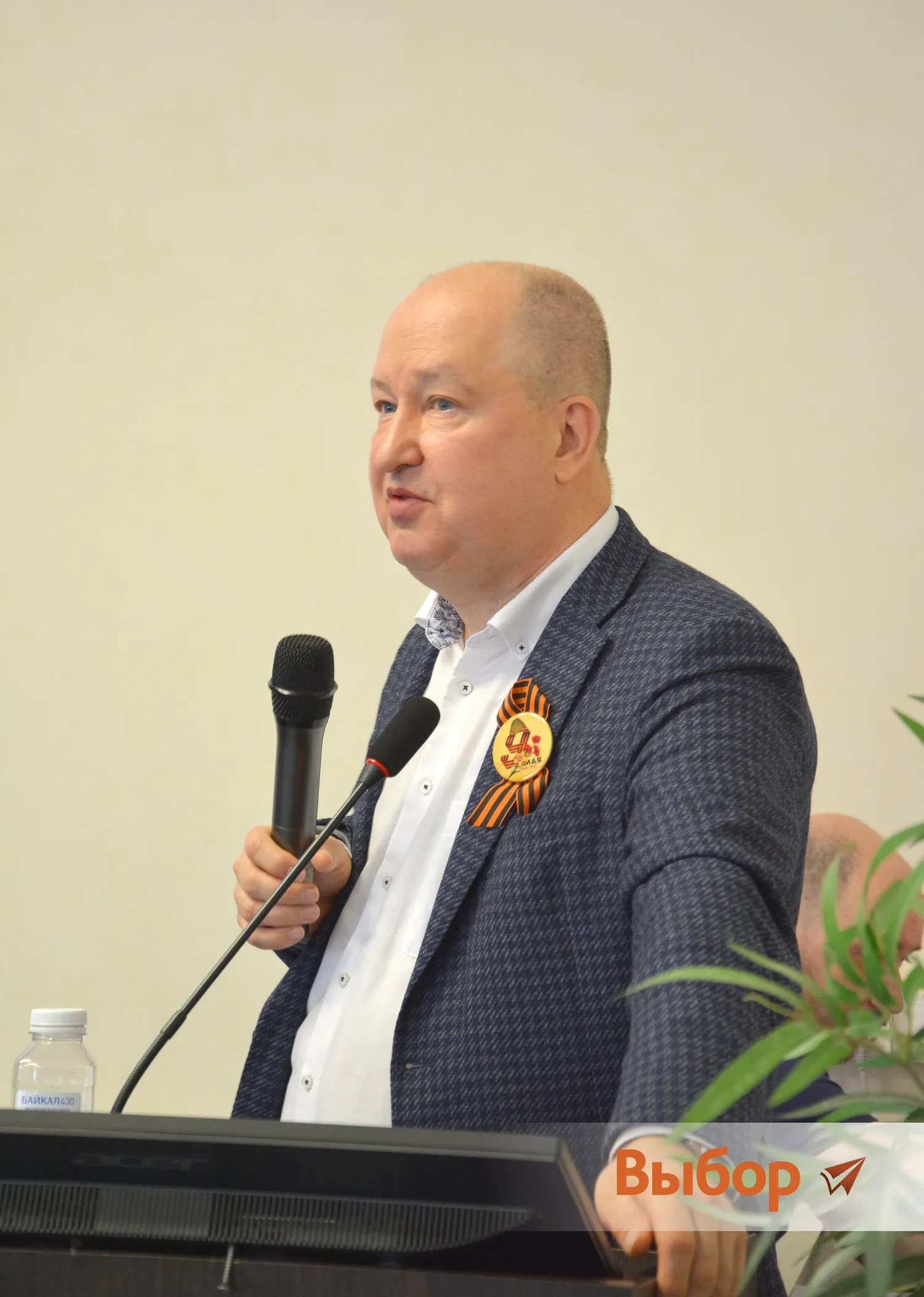 Ректор БГМУ Валентин Павлов встретился с салаватскими школьниками и студентами