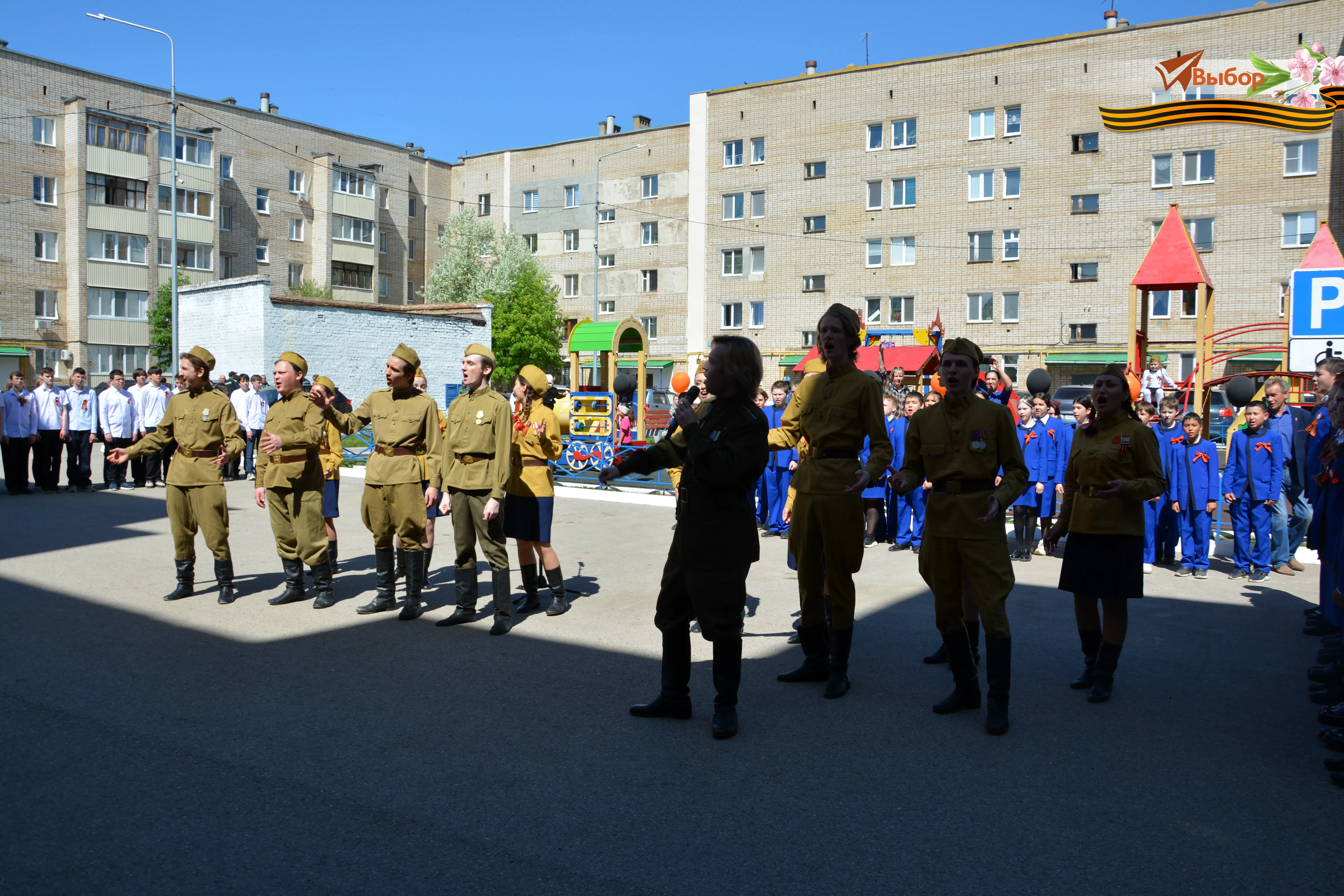 В Салавате парад Победы прошел у дома ветерана ВОВ Таиса Губаевича Колышева