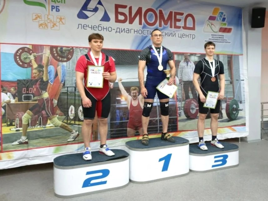 Новости тяжёлой атлетики: от Салавата до Каспийска