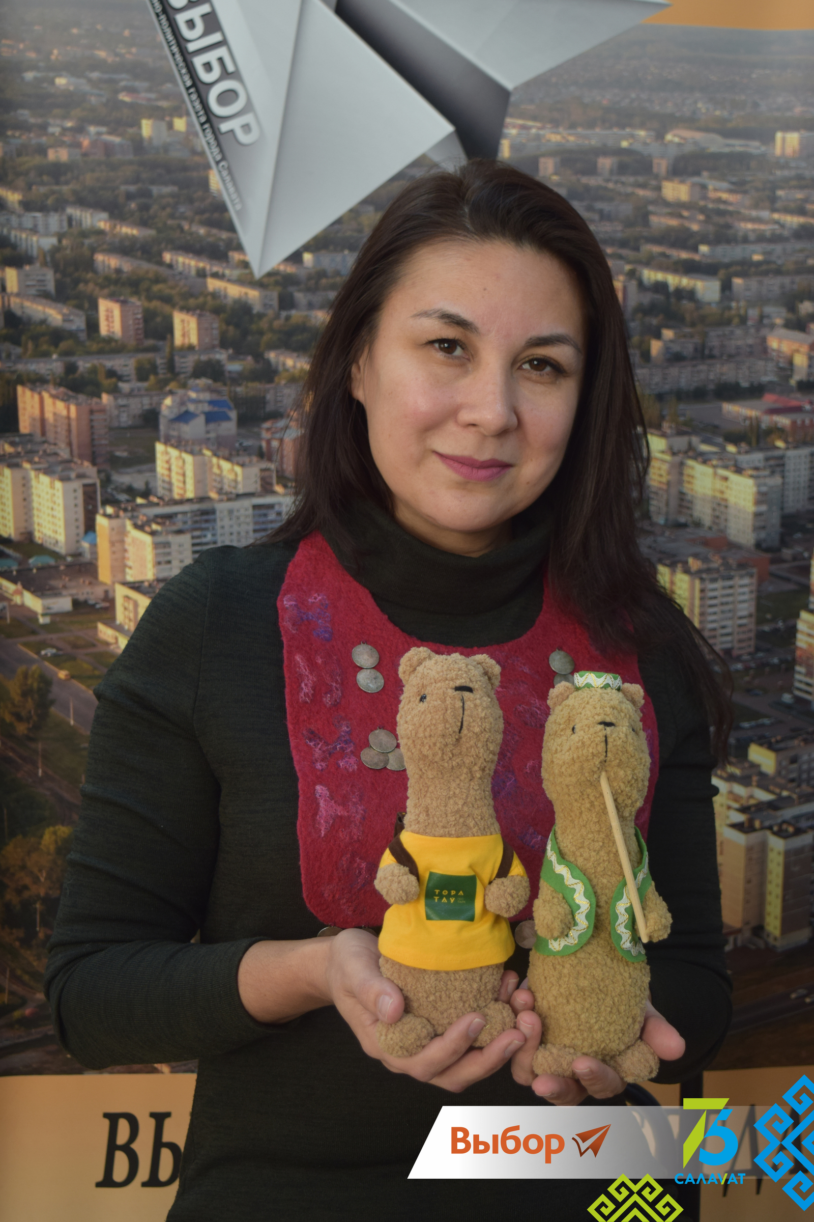 Жительница Салавата завоевала Гран-при конкурса «Туристический сувенир»