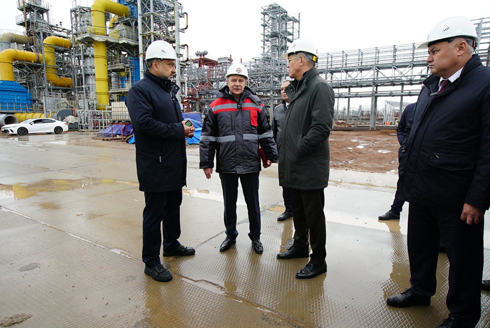 Глава Башкирии, посетив площадку «ДоГа», отметил динамичное развитие ОЭЗ «Алга»