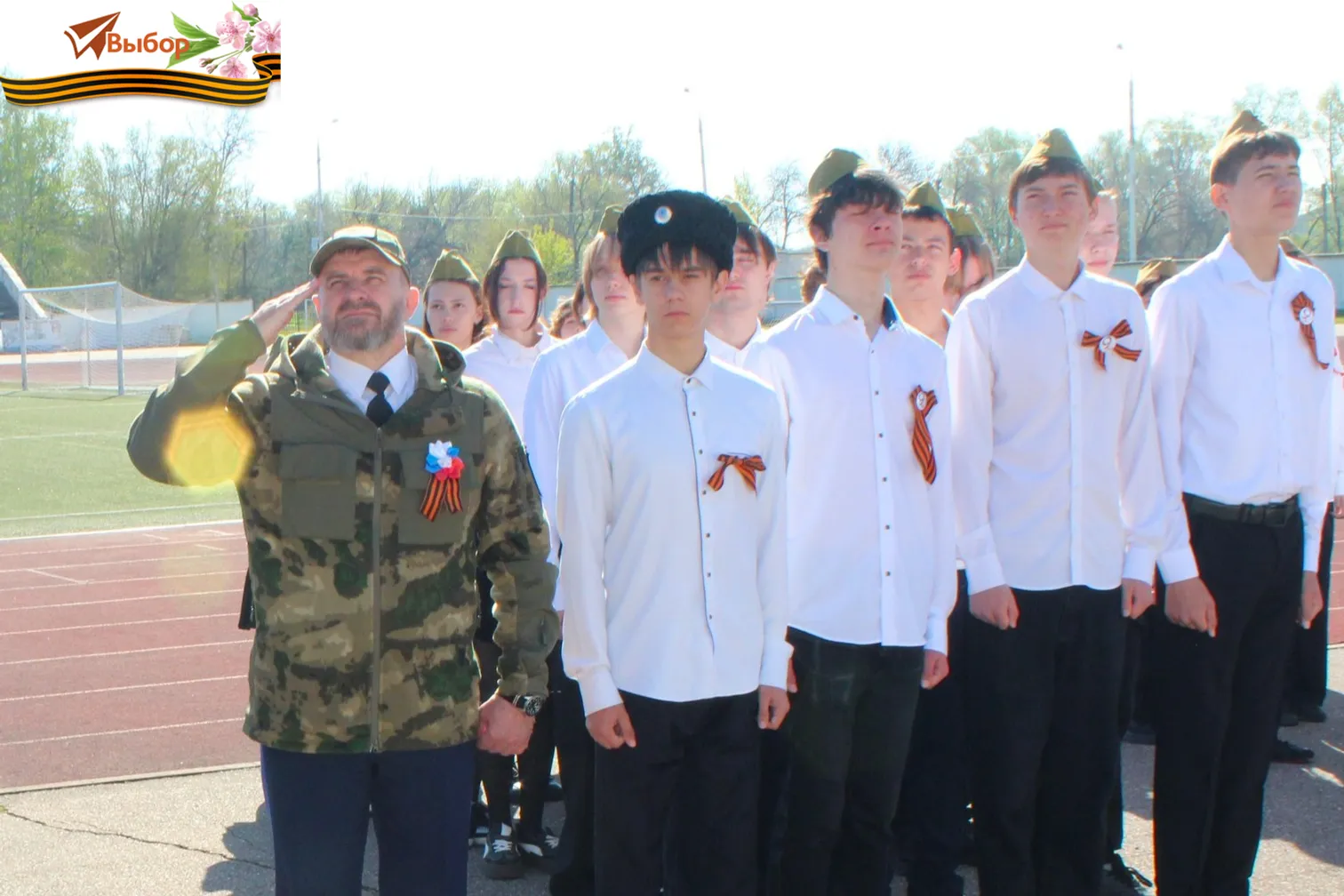 В Салавате победный май открыл Смотр строя и песни
