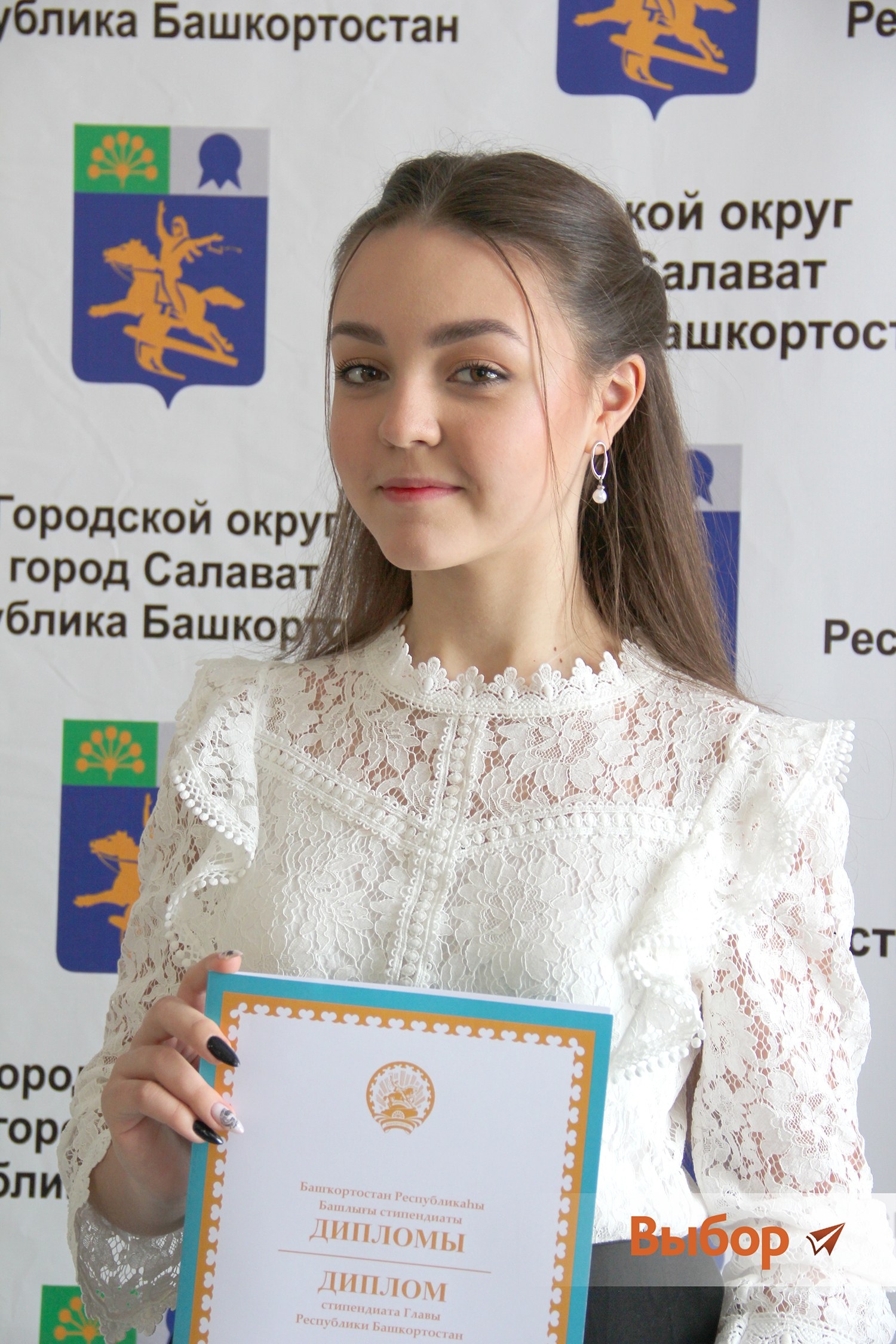 Салаватские школьники встретились с главой администрации Игорем Мироновым