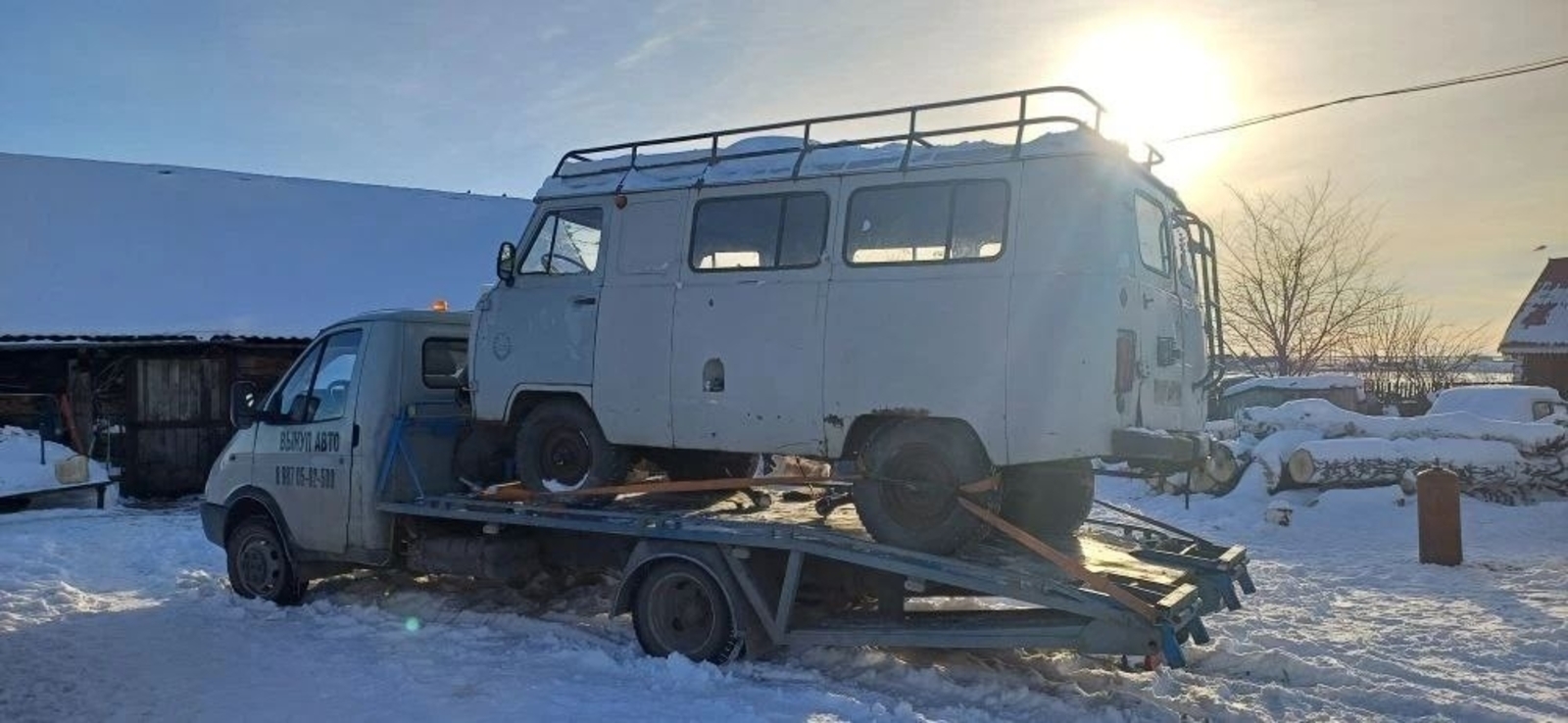 «Что имеем, тем и рады поделиться» - в Салавате на СВО передают автомобили