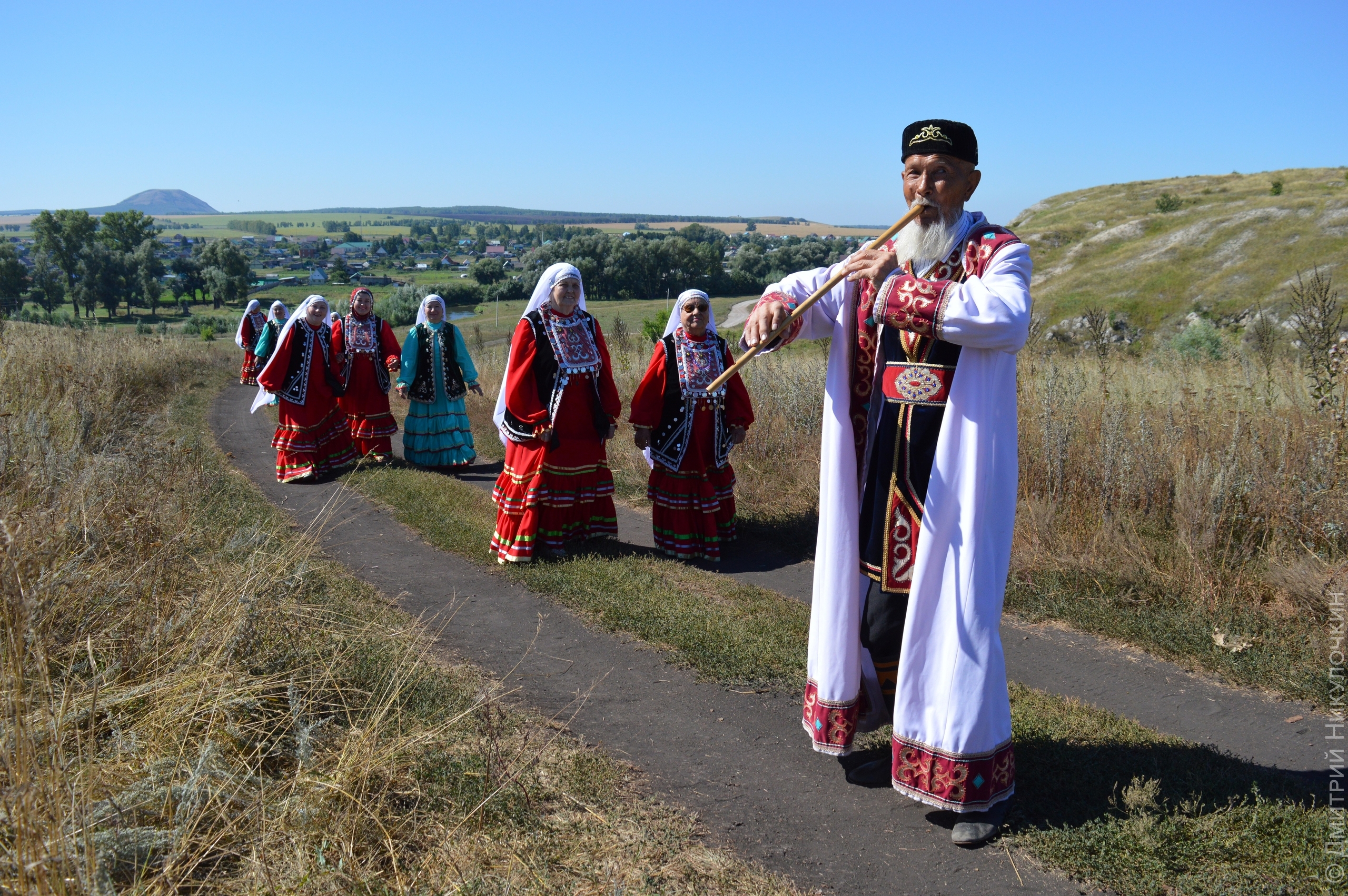 Владимир Путин поддержал идею объявить 2026 годом единства народов России